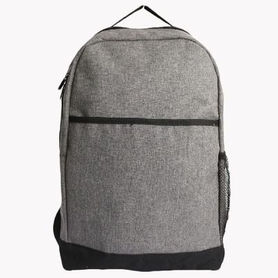 출장을 위한 단순한 회색 배낭 컴퓨터 가방